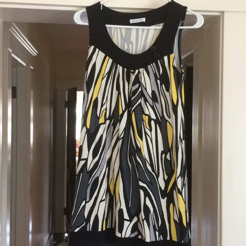 Cute Portman’s mini dress